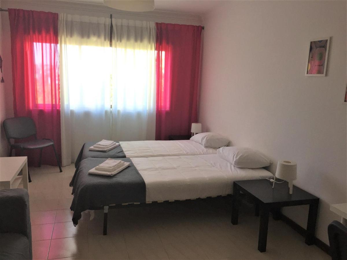 Apartamento Lisboa - Reboleira Amadora Exteriör bild