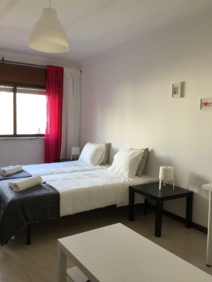Apartamento Lisboa - Reboleira Amadora Exteriör bild